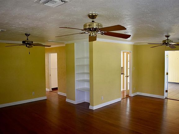 5th image of 2200 E GORE STREET