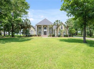2924 Riverview Pointe Dr S, Theodore, AL 36582
