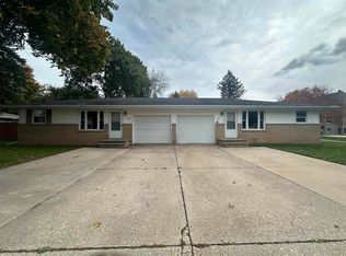 308 S Maple St, Black Creek, WI 54106
