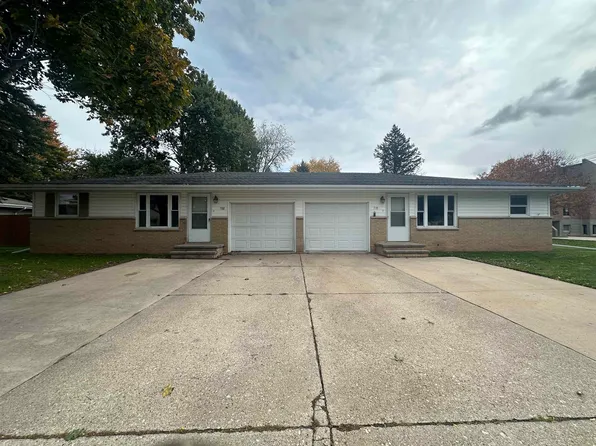 308 S Maple St, Black Creek, WI 54106