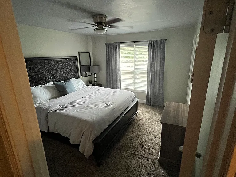 1800 Berryhill Rd #1 — Photo 6