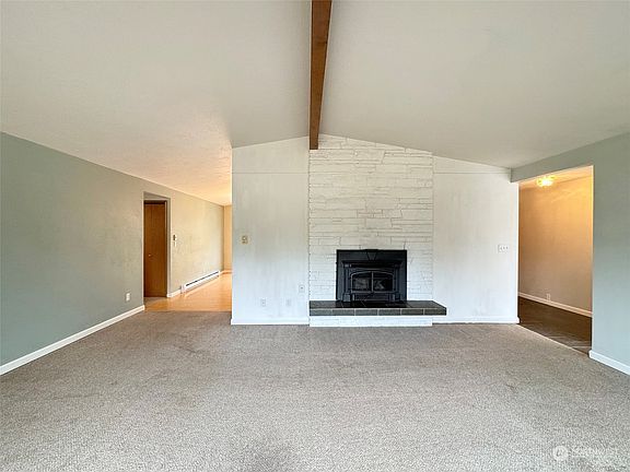 4th image of 594 Cedar Park Drive