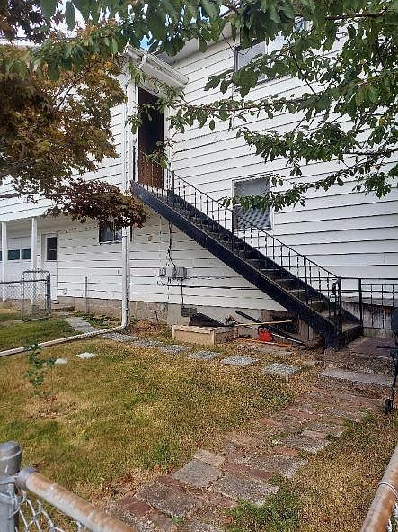 Access to Unit A & B