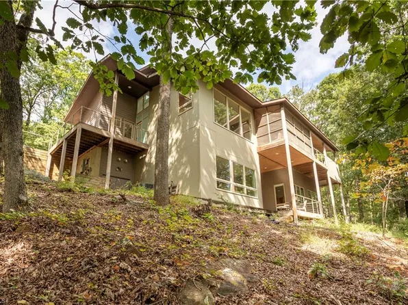 2202 Sierra Trace Rd, Denton, NC 27239