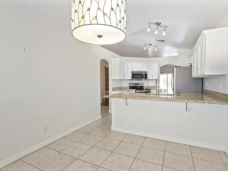 7362 E Hanover Way — Photo 14