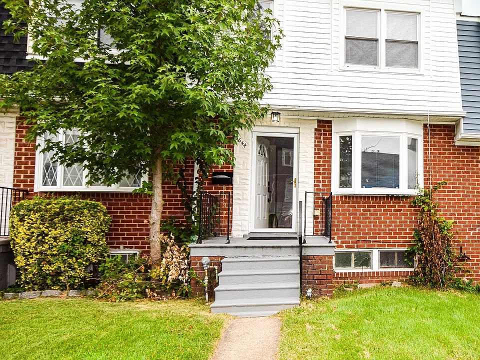 5644 Leiden Rd