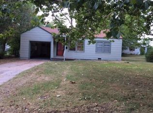 5820 E Skinner St, Wichita, KS 67218