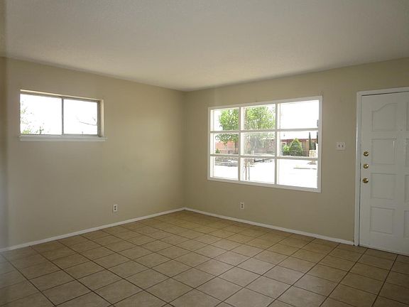 5th image of 4945 Tropicana Ave