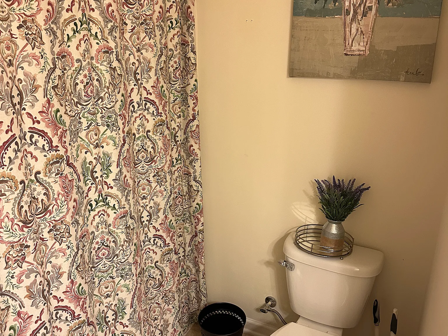 4 bed, 2557 sqft, $900 — Photo 3