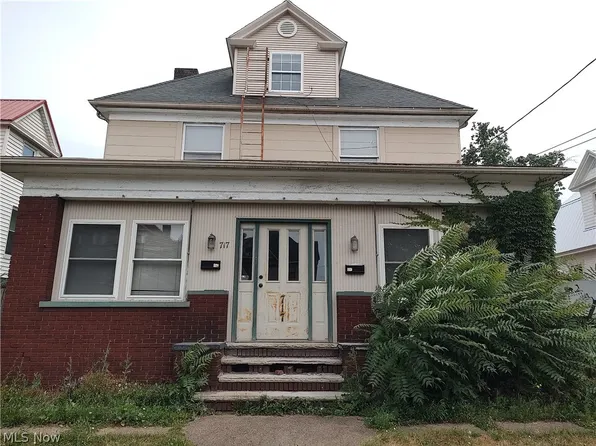 717 12th St NW, Canton, OH 44703
