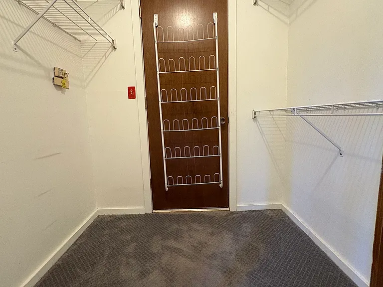 80 Little Oak Ln #80 — Photo 11