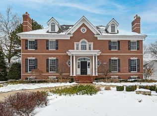 919 S County Line Rd, Hinsdale, IL 60521