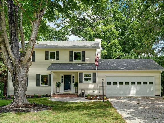 2nd image of 150 Pine Knoll Dr