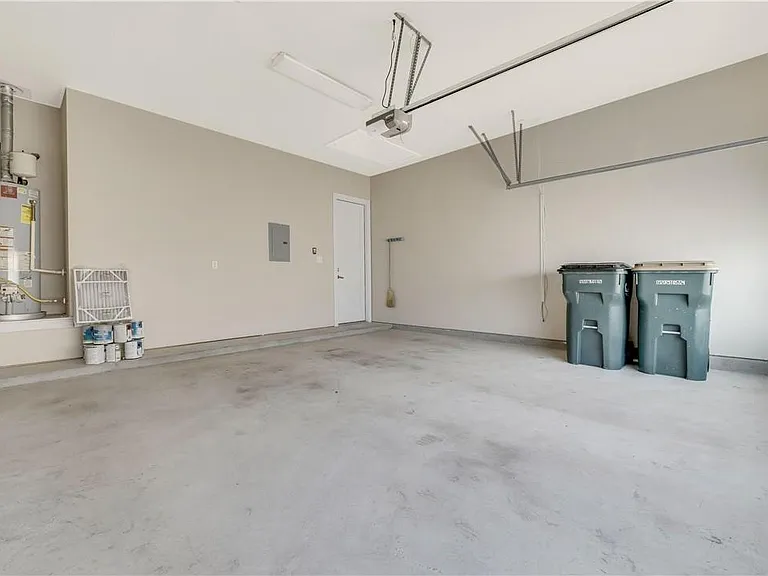 309 W Jeffrey David Ln — Photo 23