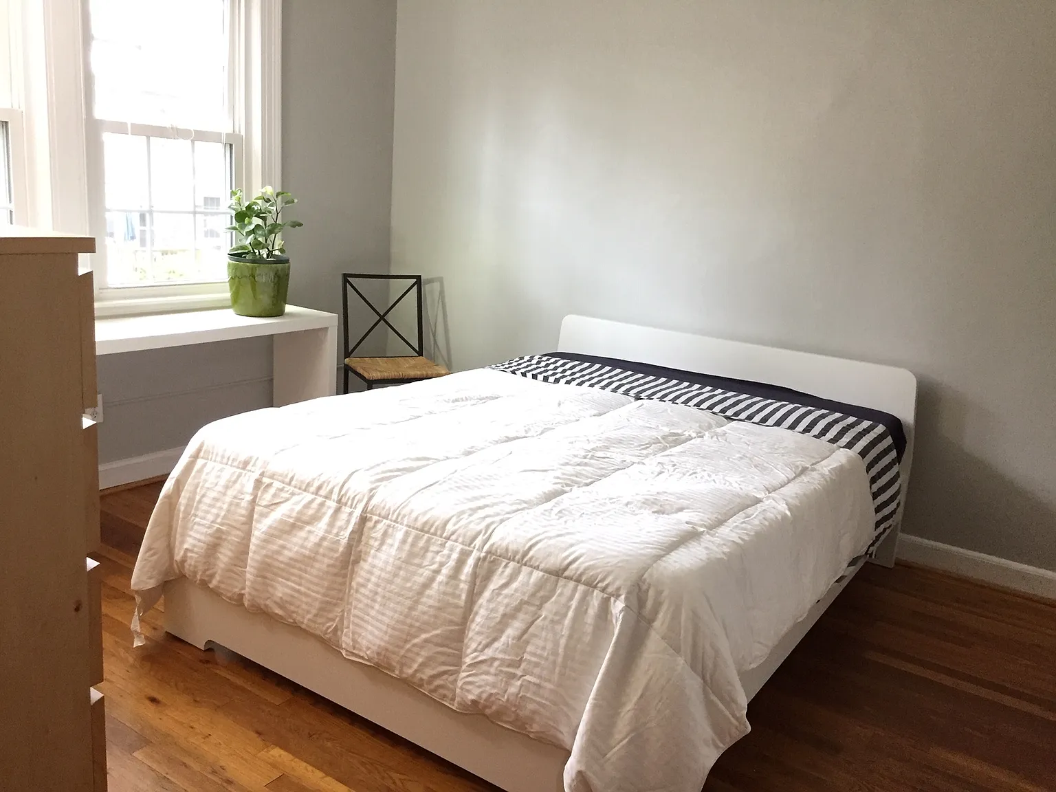 3 bed, 1268 sqft, $1,290 — Photo 1