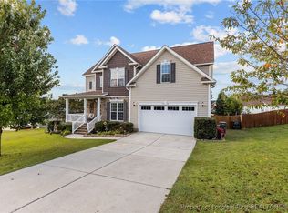 3936 Hunting Path Dr, Hope Mills, NC 28348