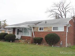 23041 Oneida St, Oak Park, MI 48237