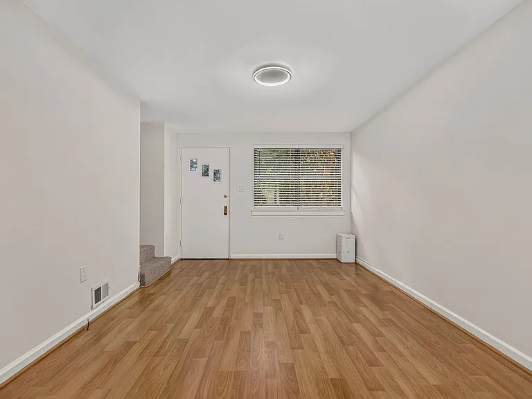 62 Faris Cir — Photo 2