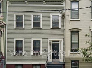 402 Hamilton St #BASEMENT, Albany, NY 12210