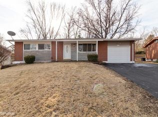 1916 Paducah Dr, Saint Louis, MO 63136