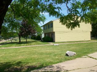 1904 Hancock St, Lorain, OH 44052