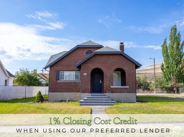 8899 W Cyprus St, Copperton, UT 84006