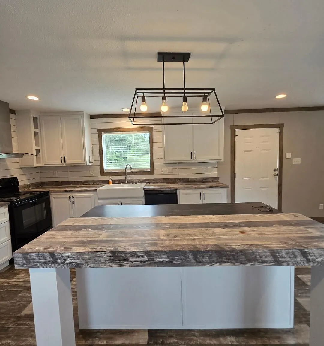 3 bed, 2.0 bath, 1216 sqft, $1,500 — Photo 3