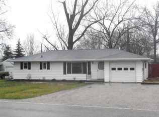 994 W High St, Defiance, OH 43512