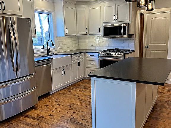 Stainless and Honed Granite