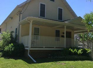 935 E Pacific St, Appleton, WI 54911