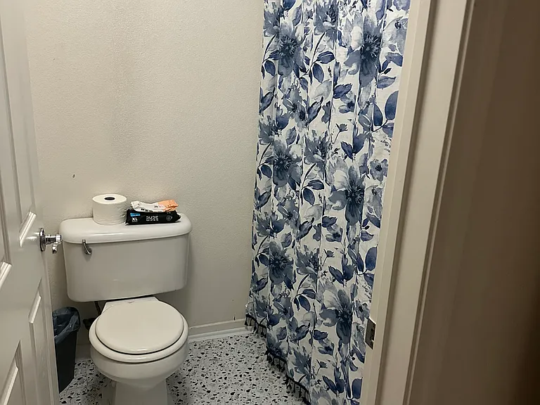 708 Portside Pl — Photo 14