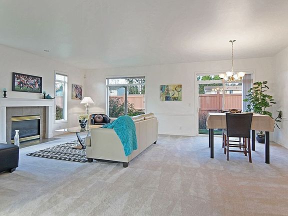 3rd image of 4632 SW 148th St #2