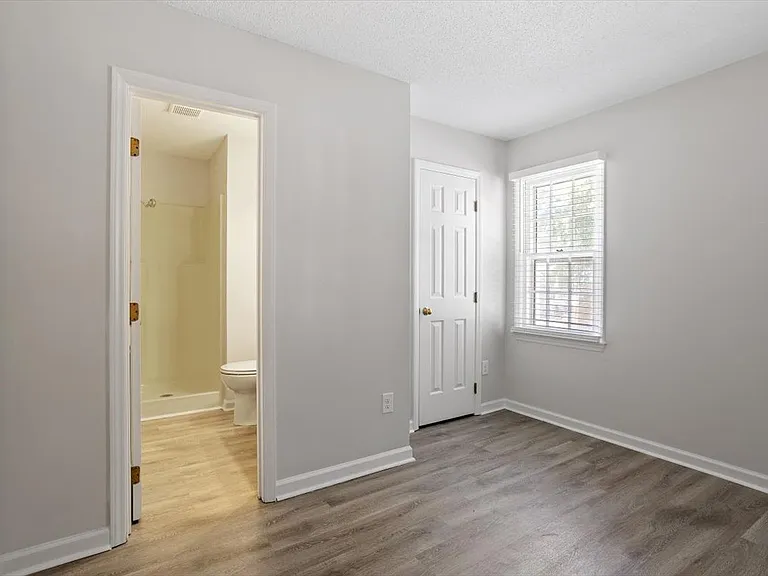 302 Wax Myrtle Ct — Photo 26