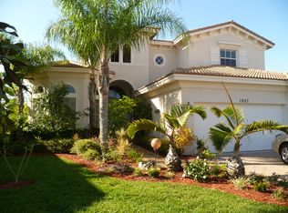 1957 Newmark Cir SW, Vero Beach, FL 32968