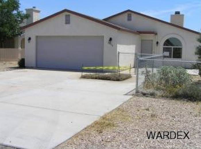 1st image of 8106 S Carob Dr