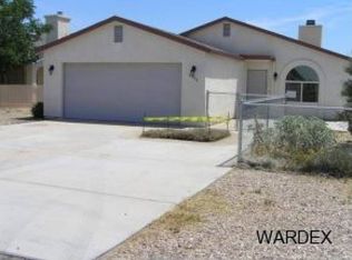 8106 S Carob Dr, Mohave Valley, AZ 86440