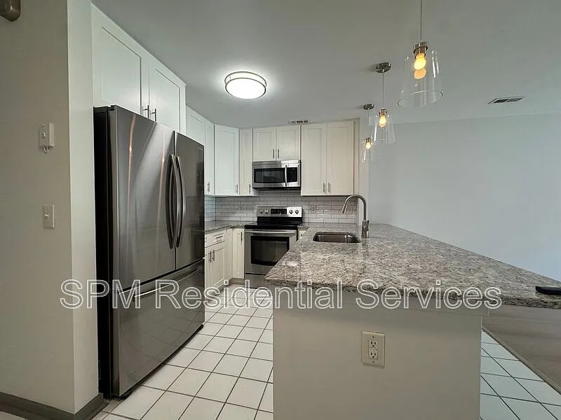 2 bed, 2.0 bath, 1135 sqft, $1,975 — Photo 4