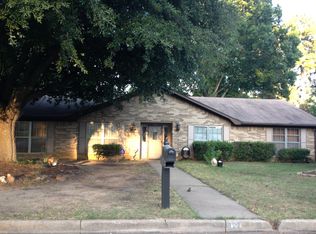 708 Tallwood Ln, Longview, TX 75604