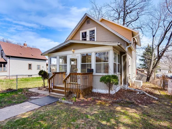 2522 Thomas Ave N, Minneapolis, MN 55411