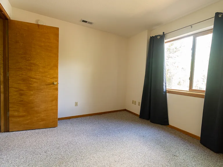 1360 Pinon Ridge Ct — Photo 47