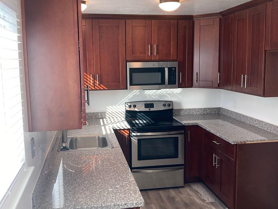 1st image of 1332 Trower Ave