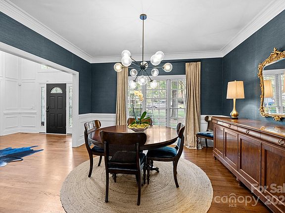 4th image of 4622 Cotton Creek Dr