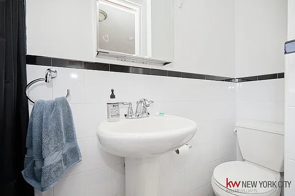 Rented by Keller Williams NYC | media 26