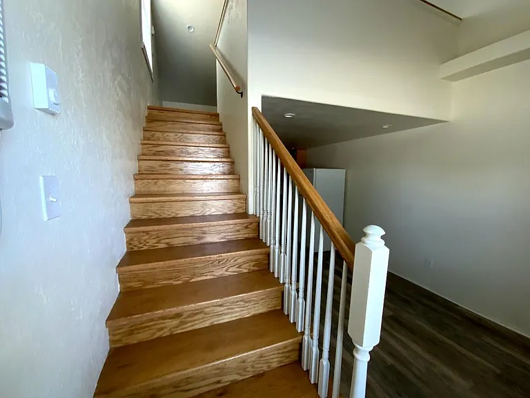 1021 W 14th Ln #A — Photo 14