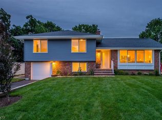 59 Fairchild Ave, Morris Plains, NJ 07950
