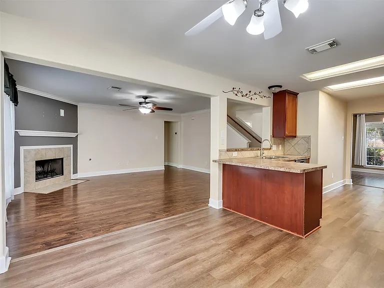 4203 Keystone Trl — Photo 10