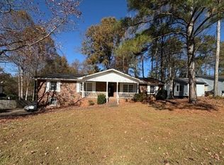 2490 Trent Dr, Marietta, GA 30066