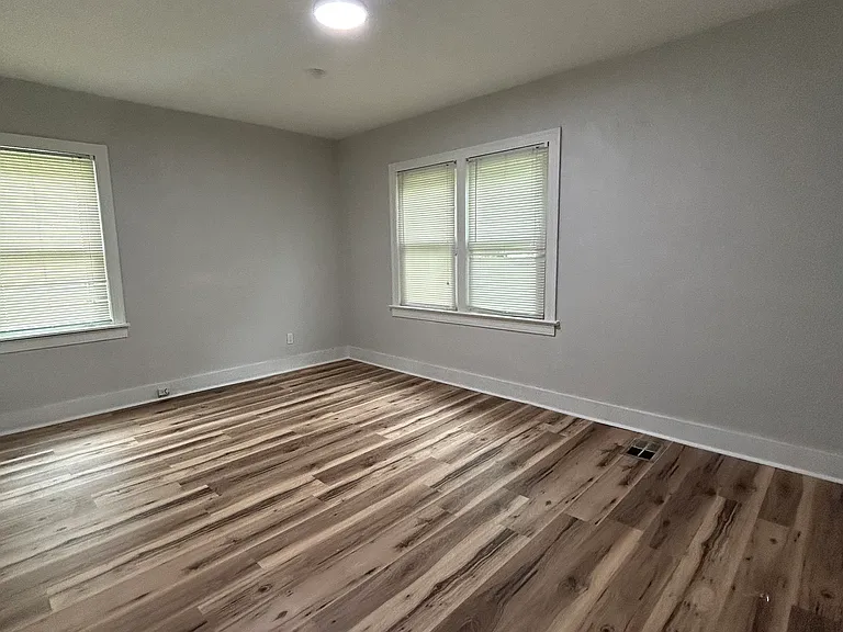 167 Treehaven Dr — Photo 11