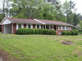 1880 Loch Lomond Trl SW, Atlanta, GA 30331