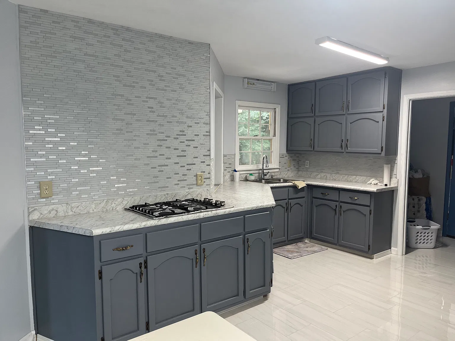 4 bed, 3000 sqft, $1,900 — Photo 4